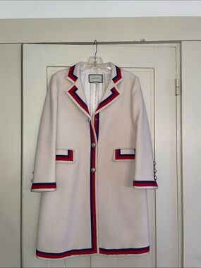 Gucci white wool coat, size 44